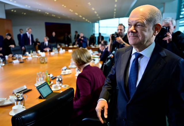 German Chancellor Olaf Scholz arrives for the weekly cabinet meeting at the Chancellery in Berlin on January 15, 2025. (Photo by John MACDOUGALL / AFP)