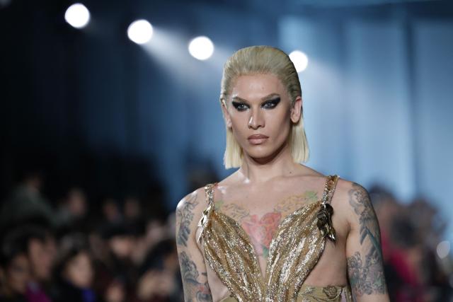 US model, makeup artist and drag queen Miss Fame presents a creation for Rahul Mishra during the Women's Haute-Couture Spring/Summer 2025 Fashion Week in Paris on January 27, 2025. (Photo by Thibaud MORITZ / AFP)