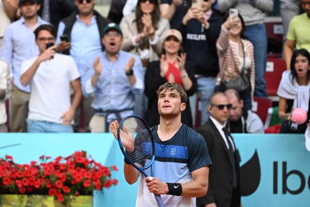 Great Britain's Jack Draper celebrates winning against Italy's Matteo Arnaldi in their 2025 ATP Tour Madrid Open tennis tournament quarter-final singles match at the Caja Magica in Madrid, on May 1, 2025. (Photo by JAVIER SORIANO / AFP)