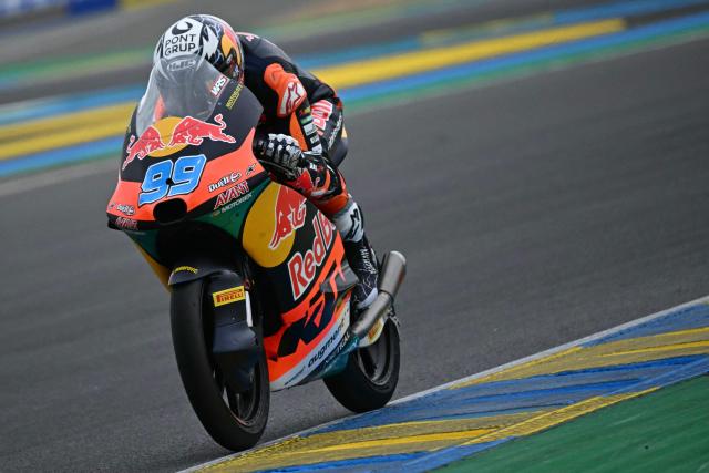 Red Bull KTM Tech3 team's Spanish Moto3 rider Jose Antonio Rueda rides during the France Moto3 race at the Le Mans Circuit on May 11, 2025. (Photo by LOIC VENANCE / AFP)
