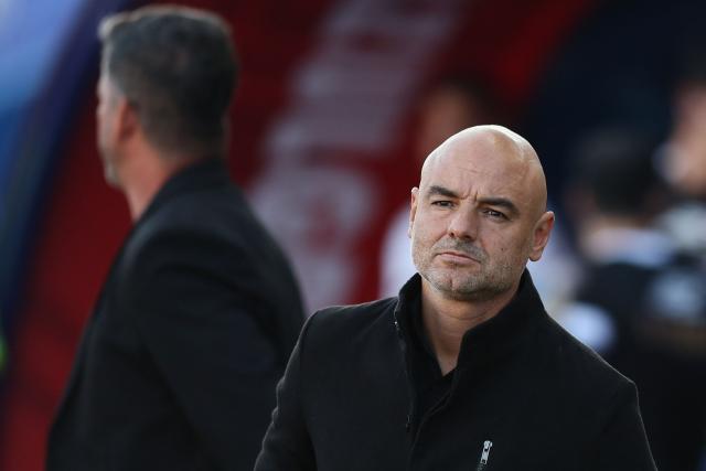 Platense's coach Favio Orsi looks on during the Argentine Professional Football League 2025 Apertura Tournament semi-final match between San Lorenzo and Platense at the Pedro Bidegain stadium in Buenos Aires on May 25, 2025. (Photo by ALEJANDRO PAGNI / AFP)
