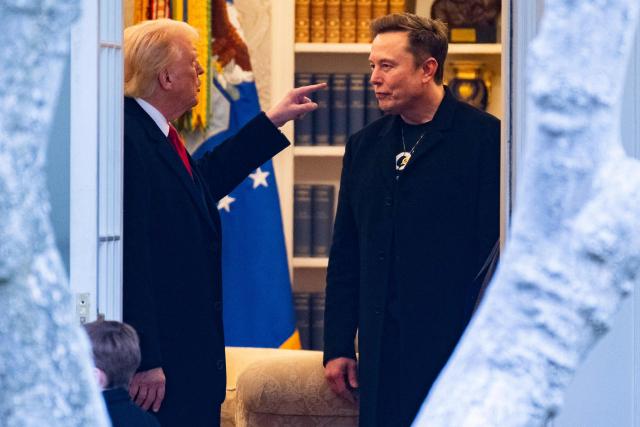 (FILES) US President Donald Trump and Elon Musk (R) speak before departing the White House on his way to his South Florida home in Mar-a-Lago in Florida on March 14, 2025. Billionaire Elon Musk on May 28, 2025 said he was leaving his position within the US government after leading the so-called Department of Government Efficiency in a controversial effort to slash federal spending. "As my scheduled time as a Special Government Employee comes to an end, I would like to thank President Donald Trump for the opportunity to reduce wasteful spending," he wrote on his social media platform X. (Photo by ROBERTO SCHMIDT / AFP)