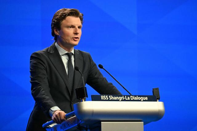 Netherlands' Defence Minister Ruben Brekelmans delivers an address during the Shangri-La Dialogue Summit in Singapore on May 31, 2025. (Photo by MOHD RASFAN / AFP)