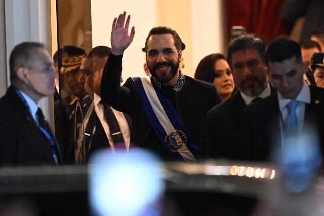 El Salvador's President Nayib Bukele leaves the National Theatre after deliver his first-year speech in San Salvador on June 1, 2025. (Photo by Marvin RECINOS / AFP)
