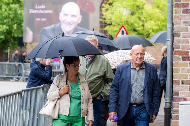 Dutch cycling manager Hans van Kasteren (R) arrives for the funeral ceremony of late Belgian cyclist Ludo Dierckxsens in Westerlo, on June 7, 2025. Dierckxsens died during the 1000km charity bike ride of 'Kom op tegen Kanker' on May 29, 2025. He was a professional cyclist between 1992 and 2005 and was best known for winning the 11th stage of the 1999 Tour de France. (Photo by JASPER JACOBS / Belga / AFP) / Belgium OUT