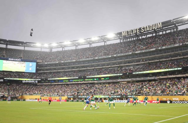 A general view of the pitch during the Club World Cup 2025 Group A football match between Brazil's Palmeiras and Portugal's FC Porto at the MetLife stadium East Rutherford, New Jersey, taken on June 15, 2025. (Photo by CHARLY TRIBALLEAU / AFP)