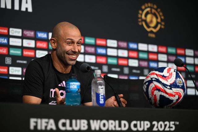 Inter Miami's Argentine head coach Javier Mascherano reacts during a press conference at the Mercedes-Benz stadium in Atlanta on June 18, 2025, on the eve of the FIFA Club World Cup 2025 Group A football match between US' Inter Miami and Portugal's FC Porto. (Photo by Federico PARRA / AFP)