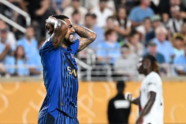 Al Hilal's Brazilian forward #77 Malcom reacts during the FIFA Club World Cup 2025 round of 16 football match between England's Manchester City and Saudi's Al-Hilal at the Camping World stadium in Orlando on June 30, 2025. (Photo by PATRICIA DE MELO MOREIRA / AFP)