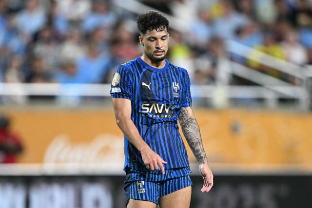 Al Hilal's Brazilian forward #11 Marcos Leonardo reacts during the FIFA Club World Cup 2025 round of 16 football match between England's Manchester City and Saudi's Al-Hilal at the Camping World stadium in Orlando on June 30, 2025. (Photo by PATRICIA DE MELO MOREIRA / AFP)