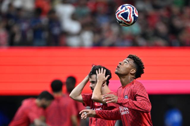 Paris Saint-Germain's French midfielder #14 Desire Doue controls the ball before the FIFA Club World Cup 2025 quarterfinal football match between France's Paris Saint-Germain and Germany's Bayern Munich at the Mercedes-Benz Stadium in Atlanta on July 5, 2025. (Photo by PATRICIA DE MELO MOREIRA / AFP)