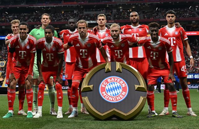 Bayern Munich's players pose for a team photo ahead of the FIFA Club World Cup 2025 quarterfinal football match between France's Paris Saint-Germain and Germany's Bayern Munich at the Mercedes-Benz Stadium in Atlanta on July 5, 2025. (Photo by Paul ELLIS / AFP)