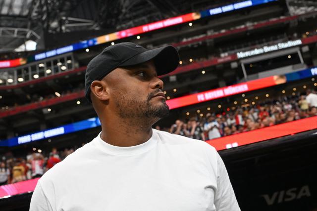 Bayern Munich's Belgian head coach Vincent Kompany looks on ahead of the FIFA Club World Cup 2025 quarterfinal football match between France's Paris Saint-Germain and Germany's Bayern Munich at the Mercedes-Benz Stadium in Atlanta on July 5, 2025. (Photo by Paul ELLIS / AFP)