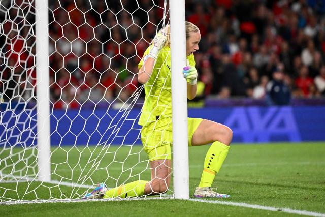 Iceland's goalkeeper #01 Cecilia Runarsdottir reacts during the UEFA Women's Euro 2025 Group A football match between Switzerland and Iceland at the Wankdorf stadium in Bern, on July 6, 2025. (Photo by SEBASTIEN BOZON / AFP)
