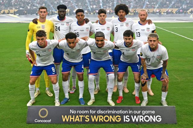 USA's player's pose for pictures ahead of the Concacaf Gold Cup final football match between Mexico and USA at NRG Stadium in Houston, Texas on July 6, 2025. (Photo by Chandan Khanna / AFP)