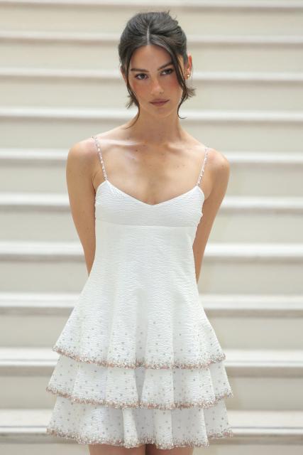 US songwriter Gracie Madigan Abrams poses upon arrival ahead of the Chanel's Haute-Couture Fall/Winter 2025-26 collection show in Paris on July 8, 2025. (Photo by Thomas SAMSON / AFP)