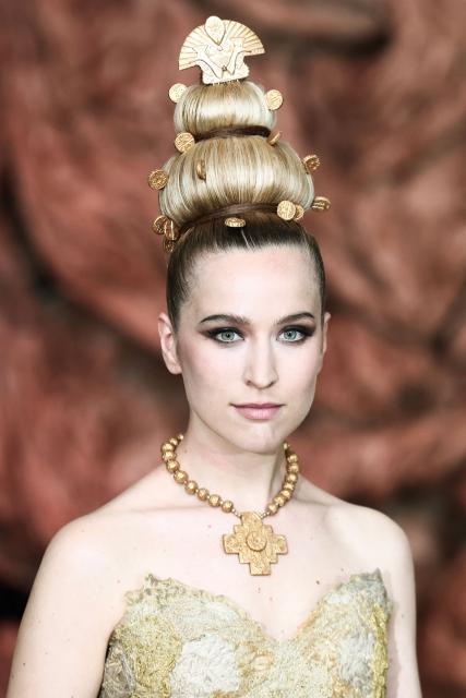 A model shows a hair decoration during a presentation of creations for Franck Sorbier during the Women's Haute-Couture Fall/Winter 2025-26 collection show in Paris, on July 9, 2025. (Photo by Thibaud MORITZ / AFP)