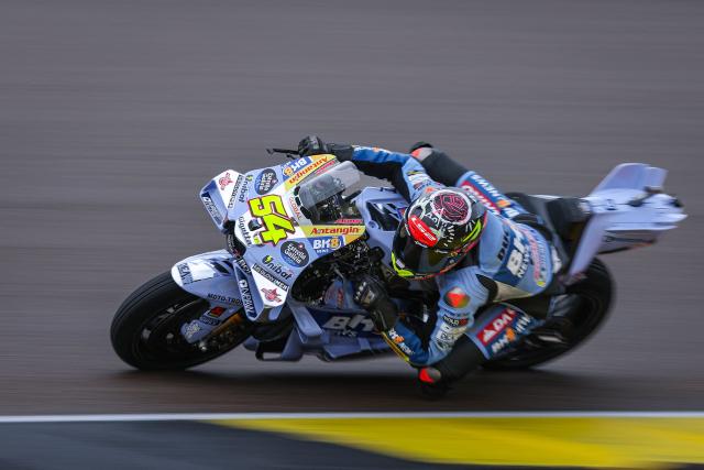 BK8 Gresini Racing MotoGP team's Spanish MotoGP rider Fermin Aldeguer steers his bike during the third practice session of the MotoGP German motorcycle Grand Prix at the Sachsenring racing circuit, in Hohenstein-Ernstthal near Chemnitz, eastern Germany on July 12, 2025. (Photo by Ronny Hartmann / AFP)