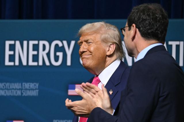 US President Donald Trump arrives to speak at the inaugural Pennsylvania Energy and Innovation Summit on the campus of Carnegie Mellon University in Pittsburgh, Pennsylvania, on July 15, 2025. (Photo by ANDREW CABALLERO-REYNOLDS / AFP)