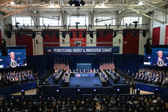 US President Donald Trump (C) speaks at the Pennsylvania Energy and Innovation Summit on the campus of Carnegie Mellon University in Pittsburgh, Pennsylvania on July 15, 2025. (Photo by ANDREW CABALLERO-REYNOLDS / AFP)