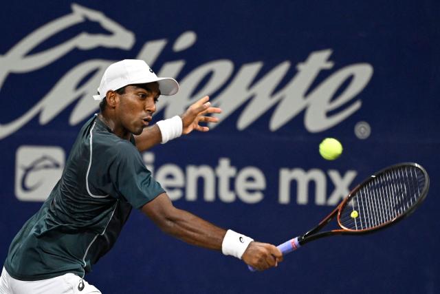 US' Nishesh Basavareddy returns the ball to Colombia's Nicolas Mejia during the Mexico ATP Open men's singles tennis match at the Cabo Sports Complex in Los Cabos, Baja California, Mexico on July 15, 2025. (Photo by Alfredo ESTRELLA / AFP)