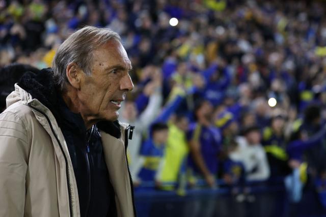Boca Juniors' head coach Miguel Angel Russo looks on ahead of the Argentine Professional Football League 2025 Clausura Tournament match between Boca Juniors and Union de Santa Fe at La Bombonera stadium in Buenos Aires on July 18, 2025. (Photo by ALEJANDRO PAGNI / AFP)