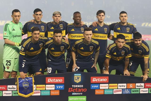 Players of Boca Juniors pose for a picture ahead of the Argentine Professional Football League 2025 Clausura Tournament match between Boca Juniors and Union de Santa Fe at La Bombonera stadium in Buenos Aires on July 18, 2025. (Photo by ALEJANDRO PAGNI / AFP)