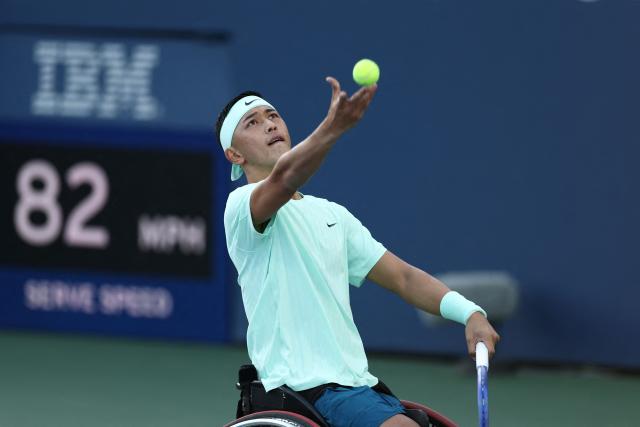 Japanese wheelchair tennis player Tokito Oda plays against USA's Casey Ratzlaff in the first round of the US Open tennis tournament at the USTA Billie Jean King National Tennis Center in New York City on September 3, 2025. (Photo by CHARLY TRIBALLEAU / AFP)