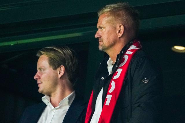 Former Norwegian professional footballer Alfie Haaland (R) is seen during the 2026 World Cup qualifiers Europe zone group I football match between Norway and Moldova on September 9, 2025 in Oslo, Norway. (Photo by Fredrik Varfjell / NTB / AFP) / Norway OUT