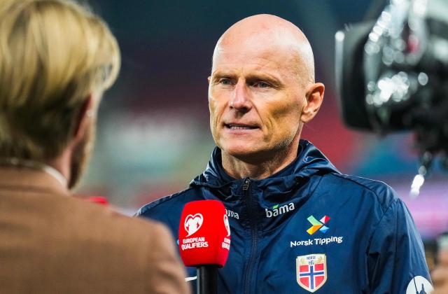 Norway's head coach Staale Solbakken speaks to the press after the victory in the 2026 World Cup qualifiers Europe zone group I football match between Norway and Moldova on September 9, 2025 in Oslo, Norway. (Photo by Fredrik Varfjell / NTB / AFP) / Norway OUT