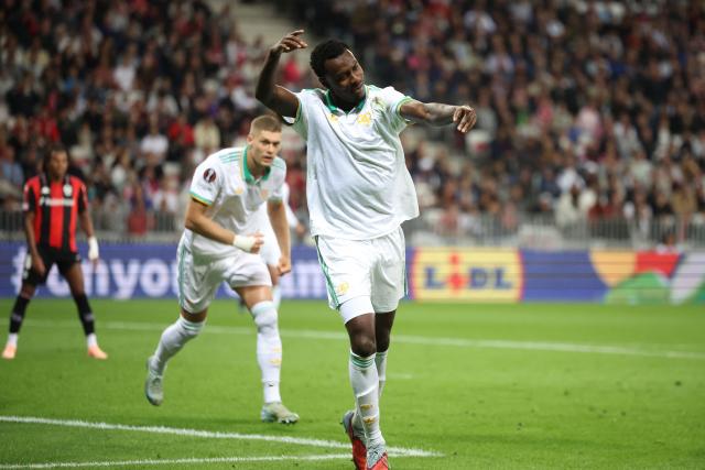 Roma's Ivorian defender #05 Obite Evan Ndicka celebrates after scoring a first goal during the UEFA Europa League 1st round day football match between OGC Nice and AS Rome at the Allianz Riviera Stadium in Nice, south-eastern France, on September 24, 2025. (Photo by Valery HACHE / AFP)