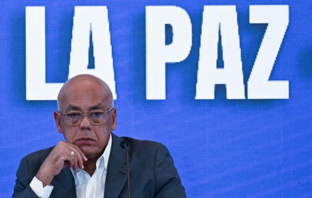 Venezuela's National Assembly President Jorge Rodriguez gestures during a meeting with accredited diplomatic representatives in Caracas on September 29, 2025. Venezuelan President Nicolas Maduro is ready to declare a state of emergency over the threat of US "aggression" following a spate of deadly US strikes on suspected Venezuelan drug boats, Vice President Delcy Rodriguez said on Monday. (Photo by Juan BARRETO / AFP)
