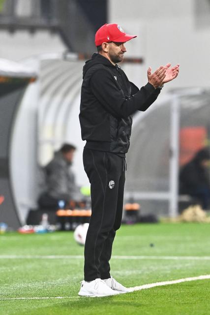 Viktoria Plzen’s interim head coach Marek Baros reacts during the UEFA Europa League first round day 2 football match FC Viktoria Plzen v FF Malmo in Plzen, Czech Republic, on October 2, 2025. (Photo by Michal Cizek / AFP)