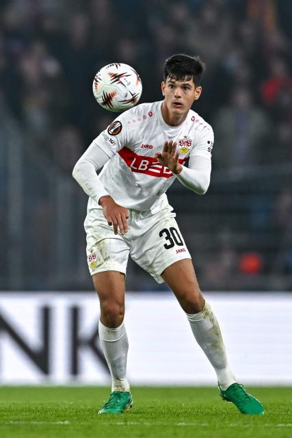 VfB Stuttgart's Spanish midfielder #30 Chema Andres controls the ball during the UEFA Europa League first round football match between Basel and Stuttgart at St. Jakob-Park stadium in Basel on October 2, 2025. (Photo by Fabrice COFFRINI / AFP)