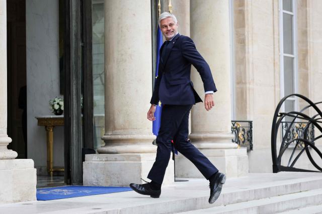 President of Droite Republicaine parliamentary group Laurent Wauquiez arrives at the Elysee Palace ahead of a meeting with France's President as part of negotiations for the appointment of a new prime minister, in Paris, on October 10, 2025. France's President invited leaders and parliamentary group leaders to the Elysee Palace on October 10, except for far right party Rassemblement National (RN) and left-wing party La France Insoumise (LFI), according to consistent sources. (Photo by Ludovic MARIN / AFP)