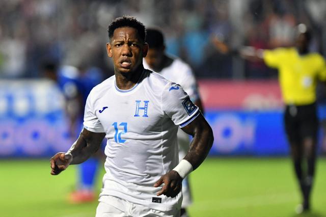 Honduras' forward #12 Romell Quioto celebrates scoring his team's third goal during the 2026 FIFA World Cup Concacaf qualifier football match between Honduras and Haiti at the Chelato Ucles National Stadium in Tegucigalpa on October 13, 2025. (Photo by Orlando SIERRA / AFP)