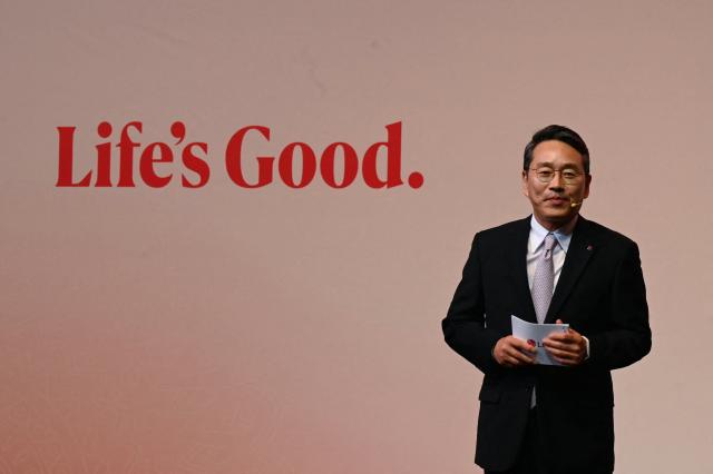 President & CEO of LG Electronics Inc. William (Joowan) Cho speaks during LG India IPO listing ceremony at the National Stock Exchange (NSE) in Mumbai on October 14, 2025. (Photo by Indranil Mukherjee / AFP)