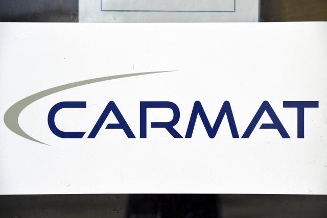 (FILES) A picture taken on August 29, 2018 shows the logo of CARMAT at the company headquarters in Bois-d'Arcy, in the west of Paris. The Versailles Economic Court has postponed its review of the request for judicial liquidation of Carmat, a French manufacturer of artificial hearts, until 25 November, thereby allowing time for other potential takeover bids to emerge, the company's chief executive told AFP on October 14, 2025. (Photo by BERTRAND GUAY / AFP)