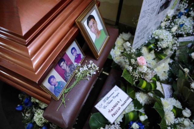 The coffin of Eduardo Ruiz, a demonstrator killed on October 15 during a protest against Peru's interim President Jose Jeri, is pictured during his wake in Lima on October 17, 2025. Peru's government on Friday suspended the police chief of the capital Lima after violent anti-government protests which left Ruiz dead and over 100 injured, according to a statement seen by AFP. (Photo by CONNIE FRANCE / AFP)