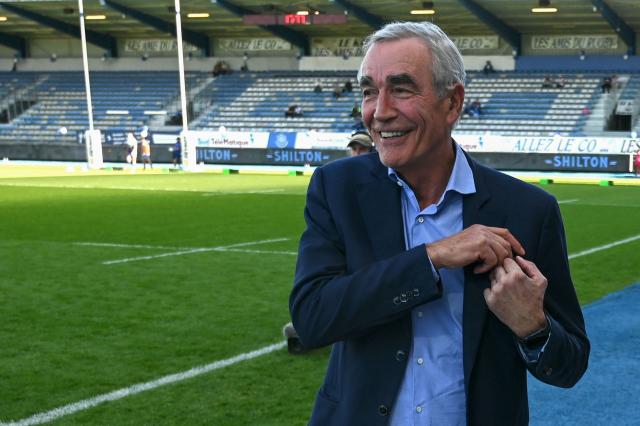 Castres’ President Pierre-Yves Revol looks on prior to the French Top 14 rugby union match between Castres Olympique and Stade Francais Paris at Stade Pierre Fabre in Castres, southern France on October 18, 2025. (Photo by Matthieu RONDEL / AFP)