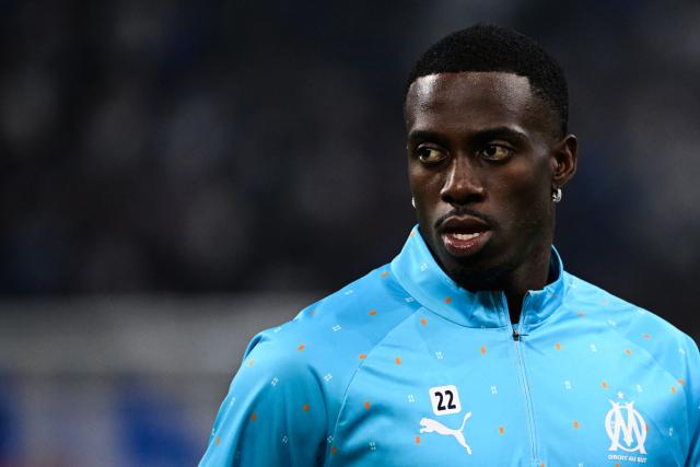 Marseille's US forward #22 Timothy Weah looks on ahead of the French L1 football match between Olympique de Marseille (OM) and Le Havre AC at the Stade Velodrome in Marseille, southern France, on October 18, 2025. (Photo by Miguel MEDINA / AFP)