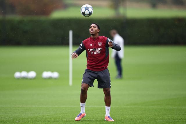 Arsenal's English midfielder #49 Myles Lewis-Skelly takes part in a team training session at the Arsenal Training centre in London Colney, north of London, on October 20, 2025, on the eve of their UEFA Champions League league phase football match against Atletico Madrid.  (Photo by HENRY NICHOLLS / AFP)