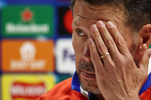 Atletico Madrid's Argentine coach Diego Simeone takes part in a press conference at the Emirates Stadium in London, on October 20, 2025, on the eve of their UEFA Champions League league phase football match against Arsenal. (Photo by HENRY NICHOLLS / AFP)