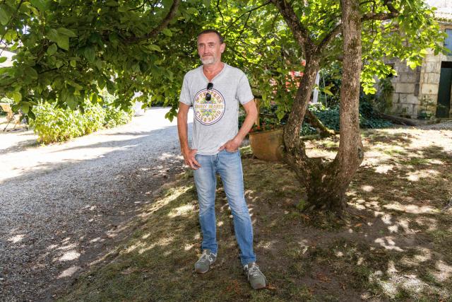 (FILES) French actor Jean-Paul Rouve poses during a photocall for the film "Les Cadors" during the 15th Angouleme film festival in Angouleme, western France on August 24, 2022. Former member of the 'Robins de Bois' theatre company, alias Jeff Tuche in the popular film saga, plays a debonair and endearing Monsieur Jourdain in Jeremie Lippmann's production (Moliere 2015 for "La Venus à la fourrure"), at the Theatre Antoine in Paris until January. (Photo by YOHAN BONNET / AFP)