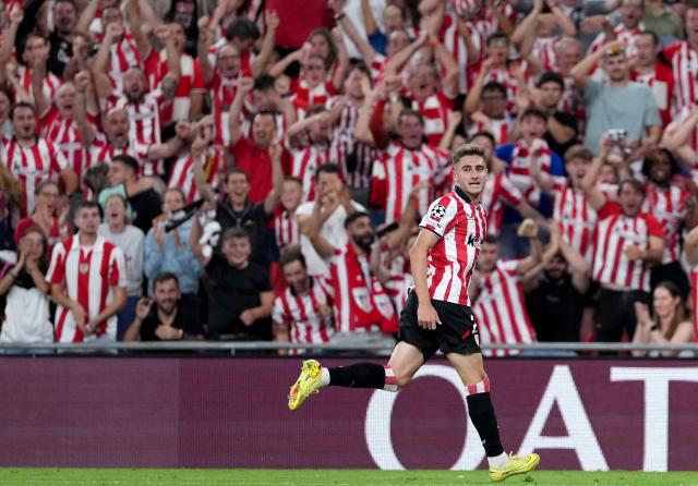 Athletic Bilbao's Spanish forward #23 Robert Navarro celebrates scoring his team's second goal during the UEFA Champions League league phase day 3 football match between Athletic Club Bilbao and Qarabagh at San Mames Stadium in Bilbao on October 22, 2025. (Photo by Cesar MANSO / AFP)