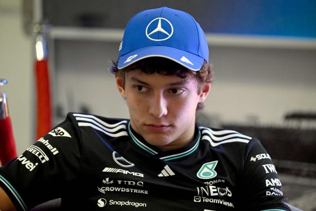 Mercedes' Italian driver Kimi Antonelli gestures during a press conference ahead of the Mexico City Formula One Grand Prix at the Hermanos Rodriguez racetrack in Mexico City on October 23, 2025. (Photo by Alfredo ESTRELLA / AFP)