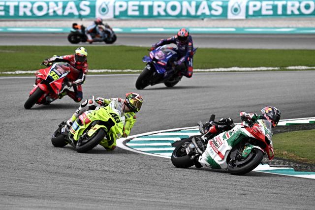 Castrol Honda LCR's French rider Johann Zarco (front R), Pertamina Enduro VR46 Racing's Italian rider Fabio Di Giannantonio (#49), Honda HRC Castrol's Spanish rider Joan Mir (#36) and Prima Pramac Yamaha's Austrialian rider Jack Miller (#43) drive during the first free practice of the MotoGP Malaysian Grand Prix at the Sepang International Circuit in Sepang on October 24, 2025. (Photo by Lillian SUWANRUMPHA / AFP)