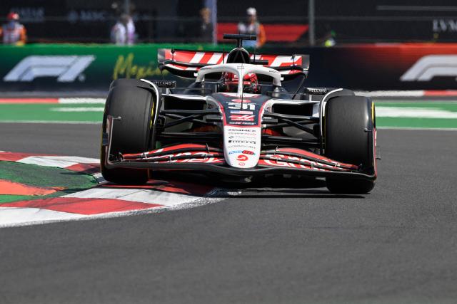 Haas F1 Team's French driver Esteban Ocon drives during the first practice session of the Mexico City Formula One Grand Prix at the Hermanos Rodriguez racetrack in Mexico City on October 24, 2025. (Photo by Alfredo ESTRELLA / AFP)
