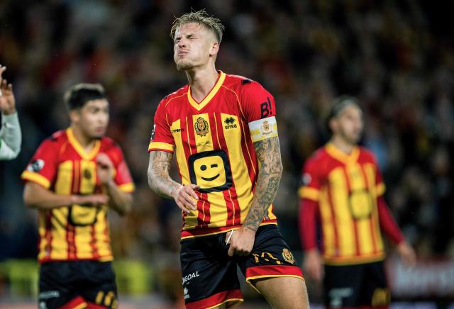 Mechelen's Fredrik Hammar reacts during the Belgian "Pro League" First Division football match between KV Mechelen and Oud-Heverlee Leuven at Achter De Kazerne in Mechelen, on October 25, 2025. (Photo by JASPER JACOBS / BELGA / AFP) / Belgium OUT