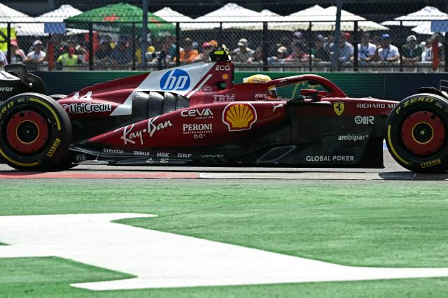 Ferrari's British driver Lewis Hamilton drives during the third practice session of the Mexico City Formula One Grand Prix at the Hermanos Rodriguez racetrack in Mexico City on October 25, 2025. (Photo by Yuri CORTEZ / AFP)