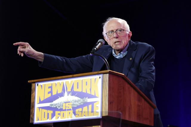 US Senator Bernie Sanders (I-VT) speaks on stage during a campaign rally for New York City mayoral candidate Zohran Mamdani at Forest Hills Stadium in the Queens borough of New York City on October 26, 2025. New Yorkers will cast their votes for mayor on November 4, 2025. Mamdani, the Democratic candidate, is the current frontrunner ahead of former New York Governor and independent candidate Andrew Cuomo and Republican candidate Curtis Sliwa. (Photo by ANGELA WEISS / AFP)